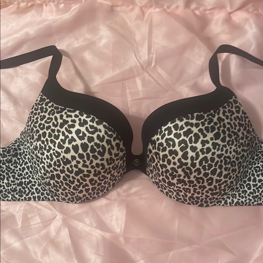 Victorias Secret leopard print black and white push up bra